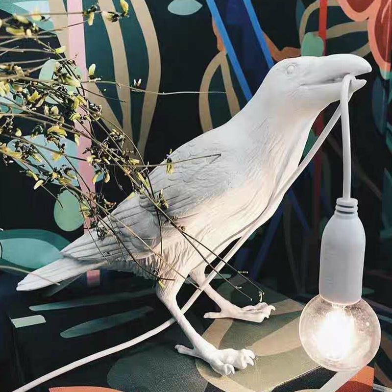 Bird Design Table Lamp Decorative Bedside Desk Lamp Artistic Ambient Light