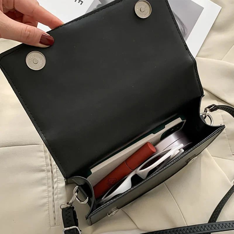 Elegant Crossbody Shoulder Bag Flap Closure Adjustable Strap Everyday Purse
