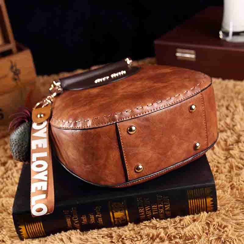 Lightweight Crossbody Shoulder Bag with Large Capacity and Adjustable Strap
