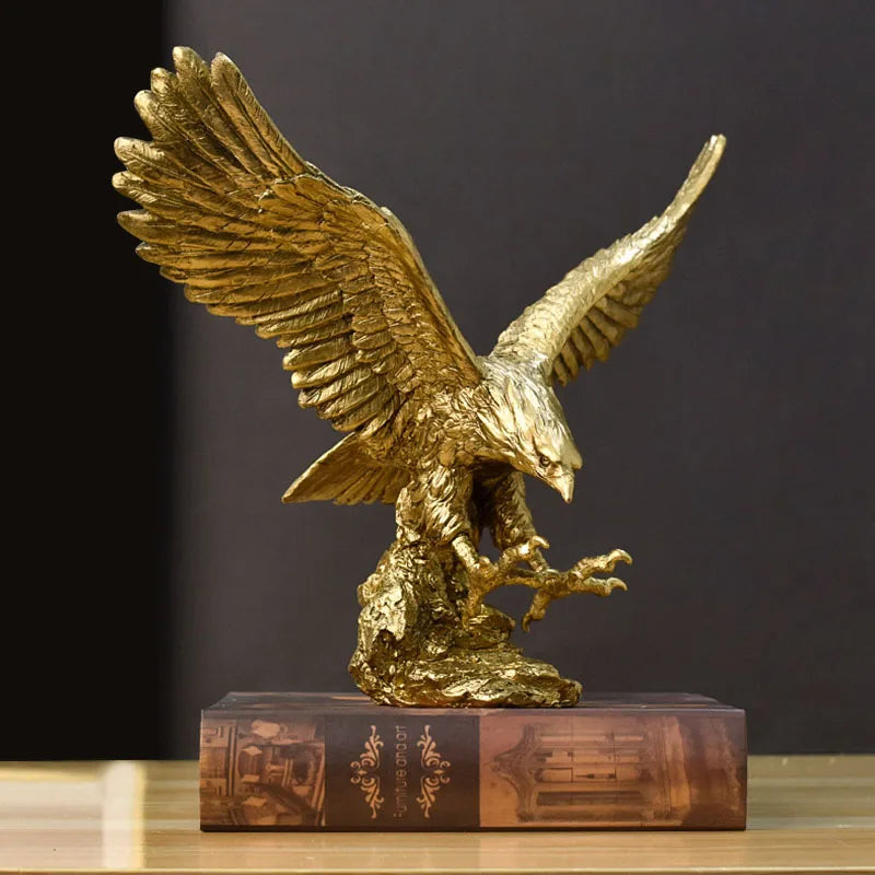 MajesticGold Golden Eagle Statue Luxury Decorative Accent for Home and Office