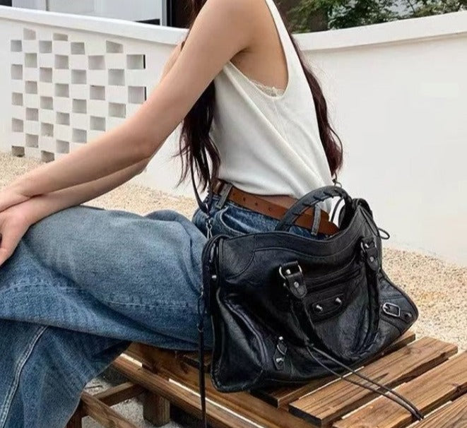 Modern Studded Shoulder Bag with Strap Large Capacity Fashion Crossbody Handbag