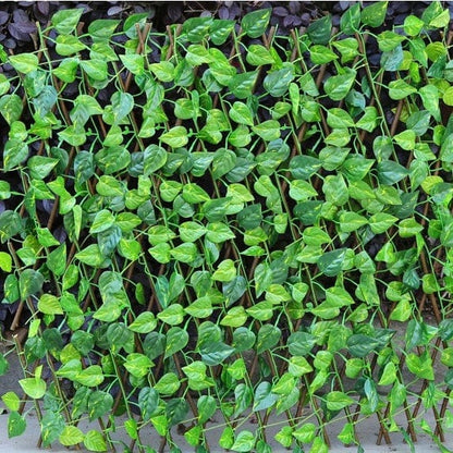 Artificial Leaf Privacy Fence Screen Expandable Garden Trellis Wall with Decorative Foliage