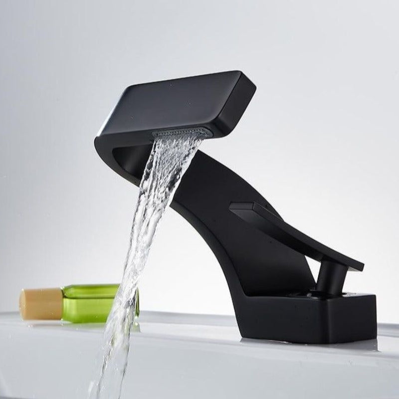 Curved Bathroom Sink Faucet Single Handle Modern Basin Mixer Tap