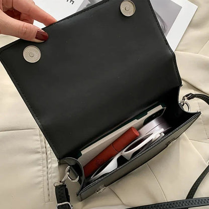 Elegant Crossbody Shoulder Bag Flap Closure Adjustable Strap Everyday Purse