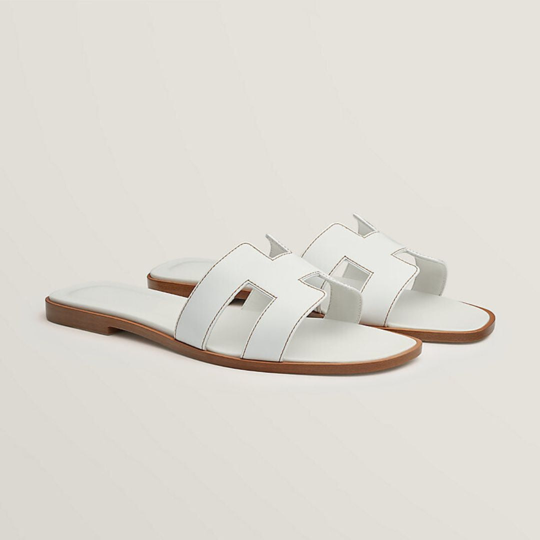 Elegant Luxury Sandals Ergonomic Support Adjustable Straps Comfortable Fit