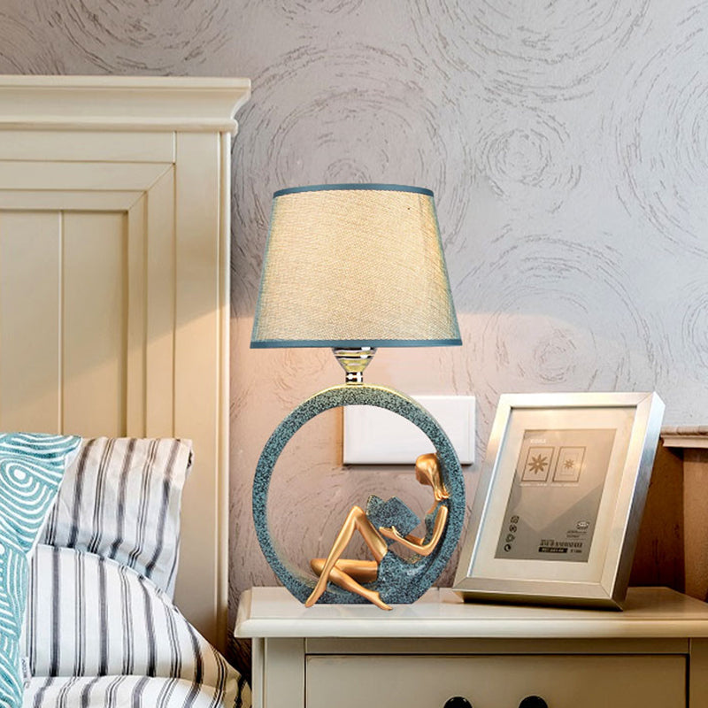 Reading Girl Table Lamp Decorative Bedroom Bedside Lamp Artistic Reading Light Home Decor