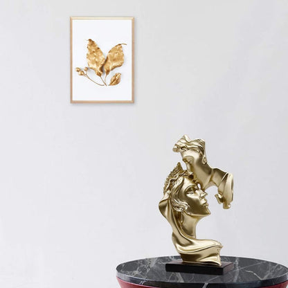 Romantic Couple Kiss Sculpture Modern Love Statue Decorative Figurine for Living Room Home Decor