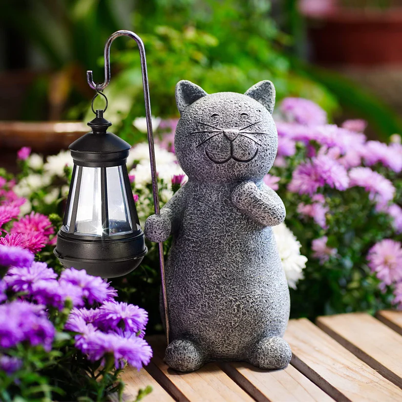Solar Garden Cat with Butterfly Decorative Outdoor Light