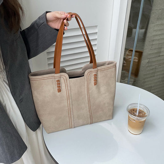 Spacious Shoulder Bag Classic Everyday Crossbody Tote