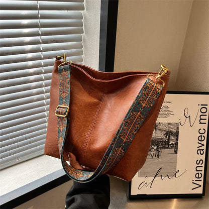 Vintage Leather Crossbody Shoulder Bag for Women Elegant Everyday Handbag with Spacious Interior