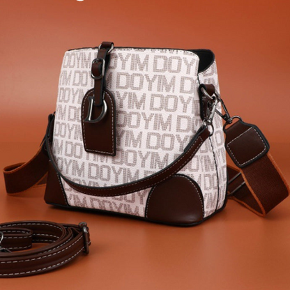Vintage Leather Crossbody Shoulder Bag for Women Stylish Retro Handbag with Adjustable Strap