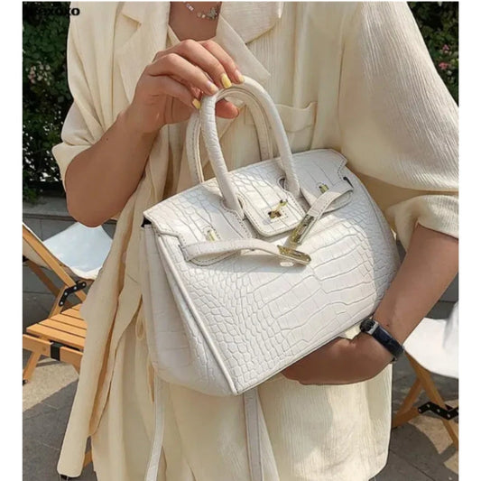 Women's Large Capacity Handbag Lightweight Crossbody Shoulder Bag Adjustable Strap